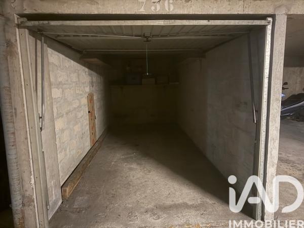 Parking à vendre 12 m² Paris 18