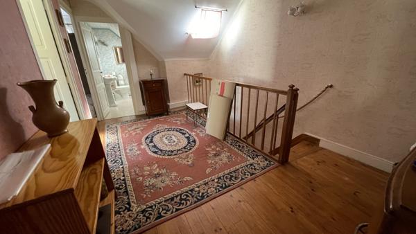 À vendre - Maison contemporaine, 6 pièces située à Aubigné-Racan (72800)