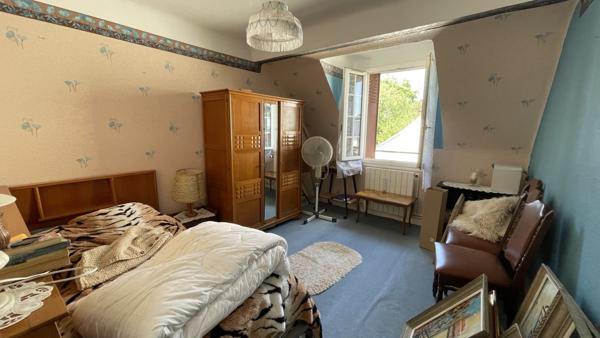 À vendre - Maison contemporaine, 6 pièces située à Aubigné-Racan (72800)