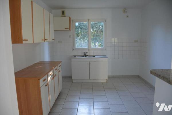 Vente sur la commune de Val du Maine une maison d'habitation avec garage et jardin