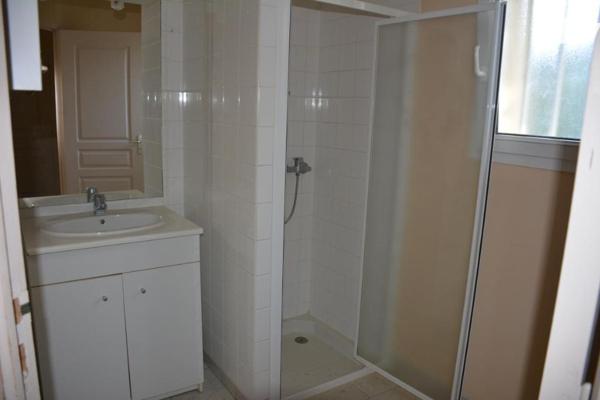 Vente sur la commune de Val du Maine une maison d'habitation avec garage et jardin