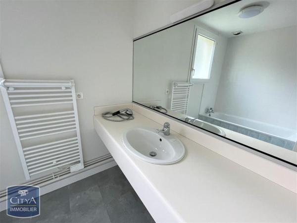 Appartement à louer 2 pièces 51.51m²