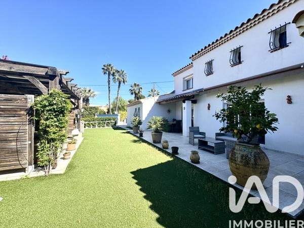 Maison à vendre 8 pièces 170 m² Antibes