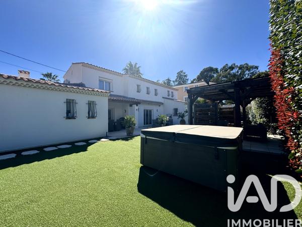 Maison à vendre 8 pièces 170 m² Antibes
