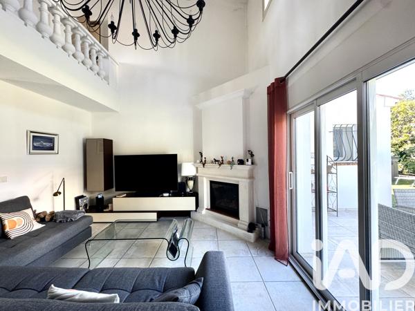Maison à vendre 8 pièces 170 m² Antibes
