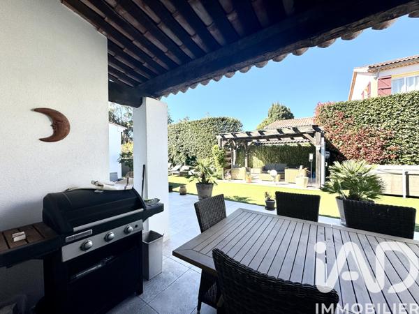 Maison à vendre 8 pièces 170 m² Antibes