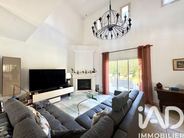 Maison à vendre 8 pièces 170 m² Antibes