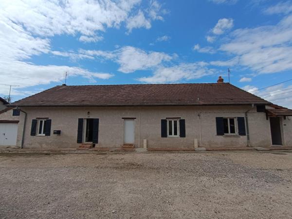 Maison à SAVIGNY-EN-REVERMONT, 71580 - 4 pièces 75m²