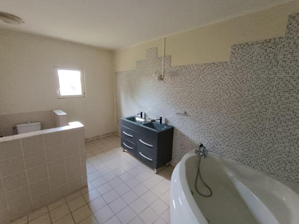 Maison à SAVIGNY-EN-REVERMONT, 71580 - 4 pièces 75m²