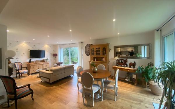 Maison à vendre    5 pièces • 142 m2 Saint-Renan