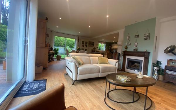 Maison à vendre    5 pièces • 142 m2 Saint-Renan