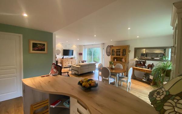 Maison à vendre    5 pièces • 142 m2 Saint-Renan