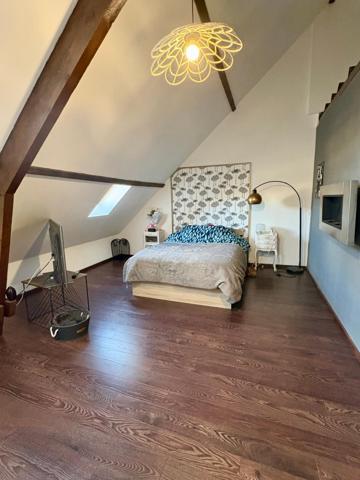 Belle demeure de caractère – 4 chambres, jardin et garage