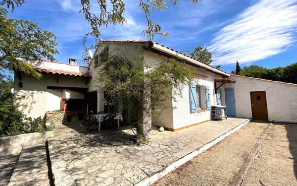 Maison à vendre    5 pièces •  Salavas