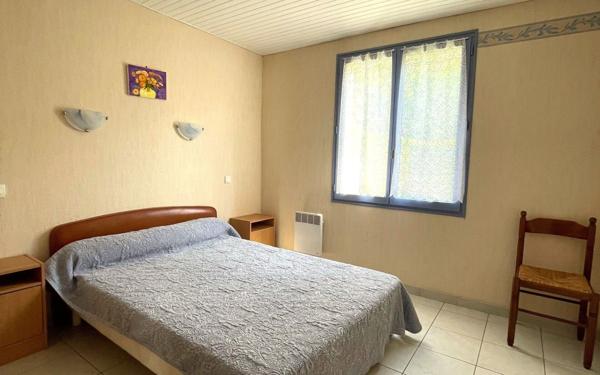 Maison à vendre    5 pièces •  Salavas