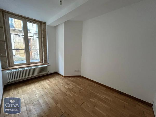 Appartement à louer 3 pièces 71.15m² Sedan (08200)