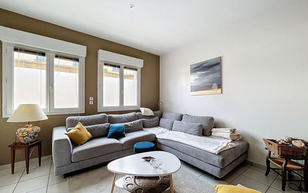 Maison à vendre    6 pièces • 176,09 m2 Tournon-sur-Rhône