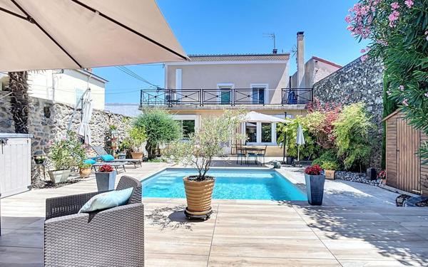 Maison à vendre    6 pièces • 176,09 m2 Tournon-sur-Rhône