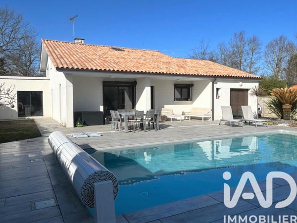 Maison à vendre 7 pièces 213 m² Saint-Jean-d'Illac