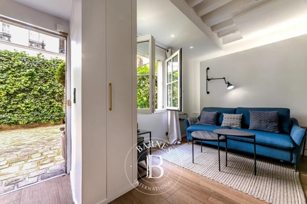 Paris 1er, Appartement  19 m² à vendre