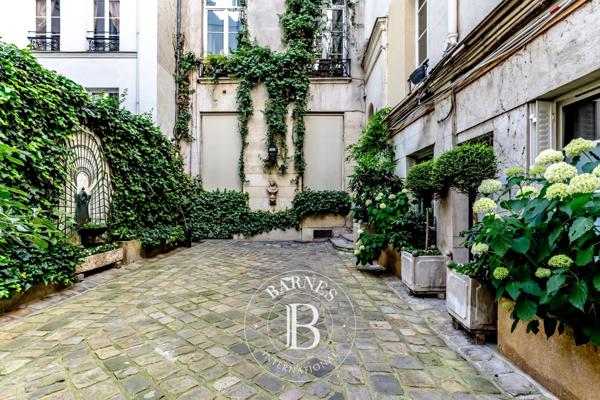 Paris 1er, Appartement  19 m² à vendre