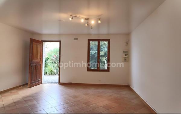 Maison de ville 3 pièces - 78 m² - Jardinet & 2 places de parking - Mareil-en-France (95850)