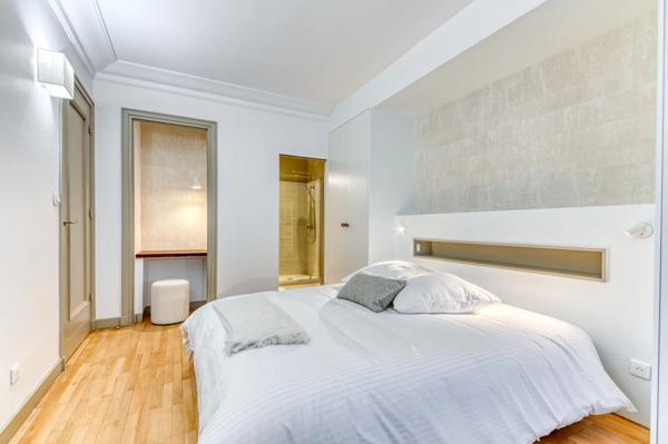 Lyon 6 - Puvis de Chavannes - Appartement meublé et rénové de 52,80 m² - Balcon - 1 Chambre