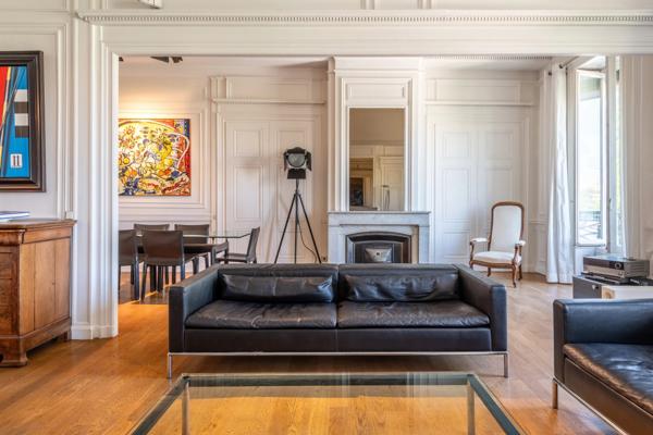 LYON 6 - Quai Sarrail - Appartement T4 de 182,55m² - 3 chambres - 2 caves - local à vélos - garage en sus