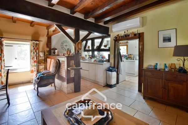 Maison à vendre 6 pièces proche de BLETTERANS (39)