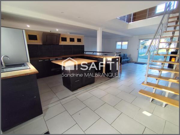 Maison individuelle , garage et jardin