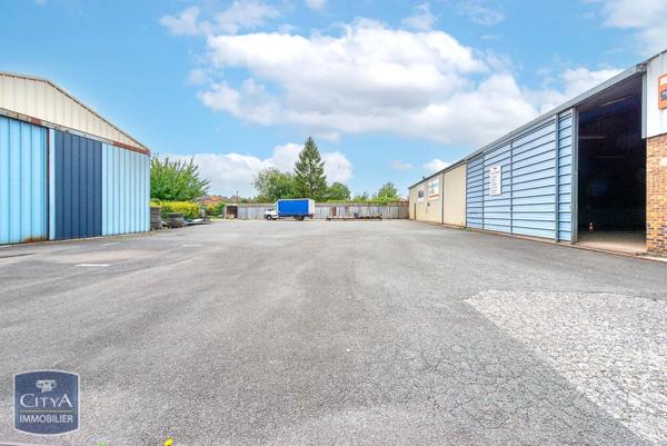 Local industriel à vendre 2914m²