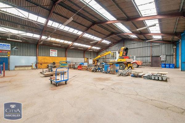 Local industriel à vendre 2914m²