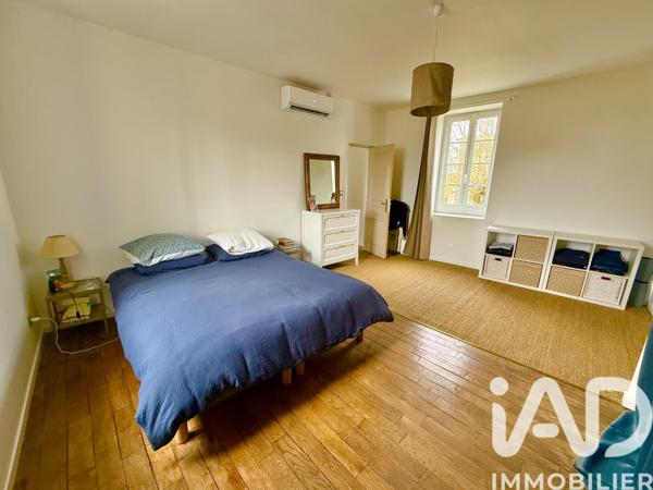 Maison à vendre 6 pièces 152 m² Le Breil-sur-Mérize