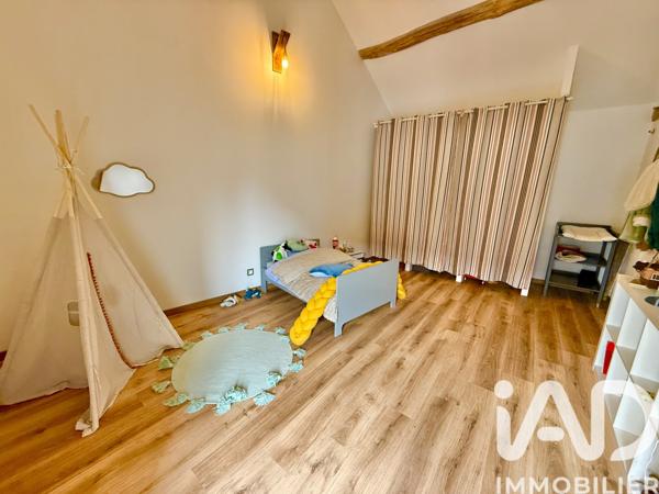 Maison à vendre 6 pièces 152 m² Le Breil-sur-Mérize