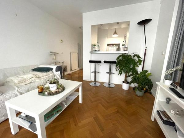 Location / Appartement T2 à Courbevoie (92400)