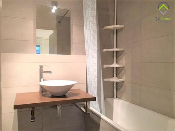 Location / Appartement T2 à Courbevoie (92400)