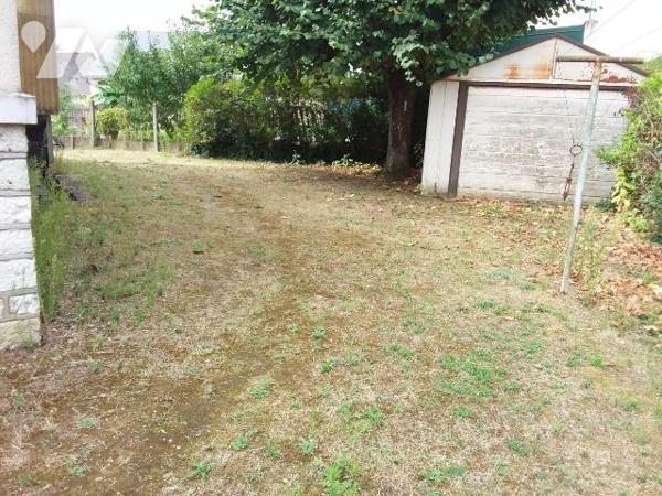 CENTRE VILLE DE CONTRES, PROCHE TOUS COMMERCES, ECOLES, PISCINE, SPORTS
PAVILLON DE CONSTRUCTI...