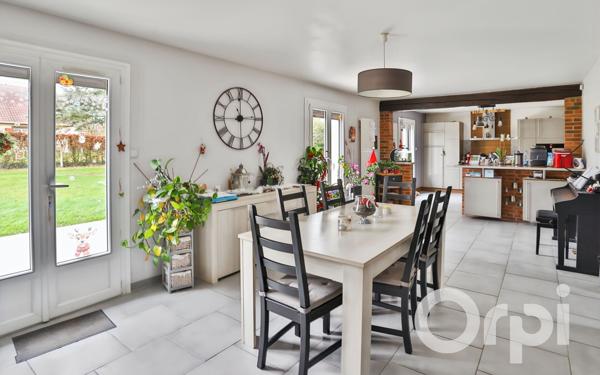 Maison à vendre    5 pièces • 121,36 m2 Elbeuf-en-Bray