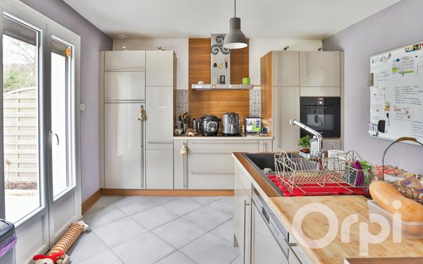 Maison à vendre    5 pièces • 121,36 m2 Elbeuf-en-Bray