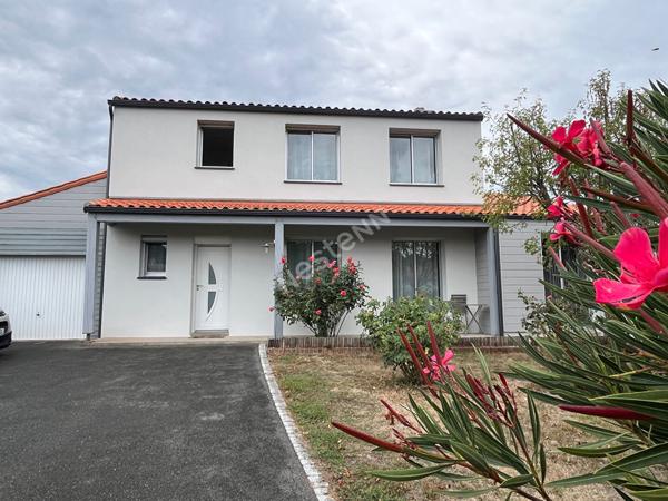 Maison à vendre - 7 pièces Montaigu