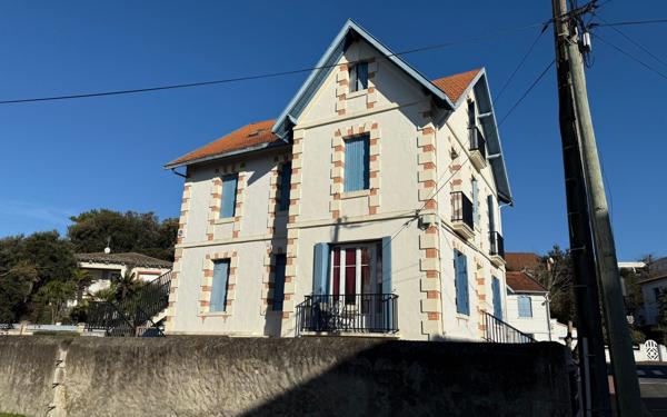 Appartement à vendre    3 pièces • 38,26 m2 Royan