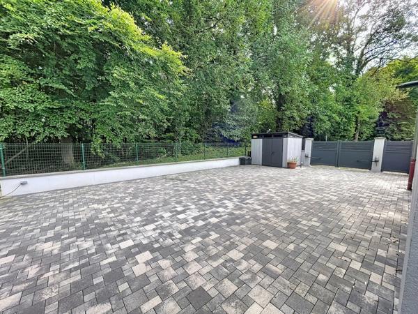 MAISON PLATEAU MONT ST MARTIN 162M2