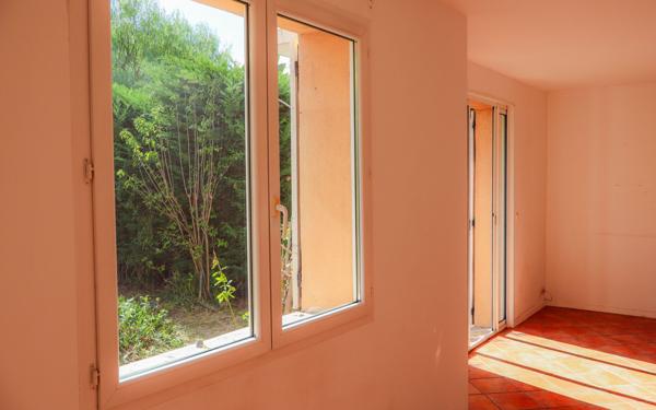 Maison à vendre    5 pièces • 147,10 m2 La Seyne-sur-Mer