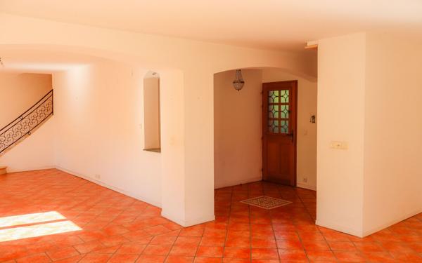 Maison à vendre    5 pièces • 147,10 m2 La Seyne-sur-Mer