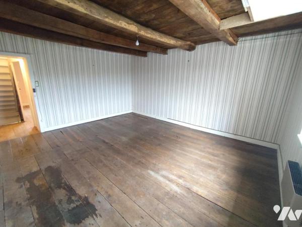 MAISON DE VILLAGE A VENDRE A BROUENNES