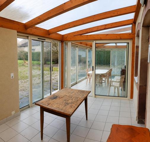Maison de caractère avec jardin clos et dépendances