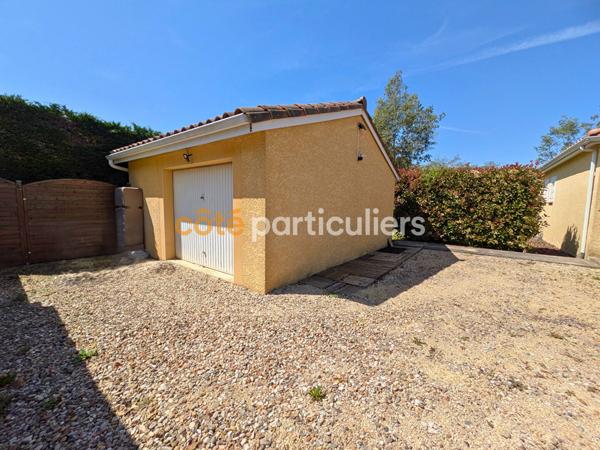 Vente
                Maison114 m² - 5 Pièces -
                    MONTECH (82700)