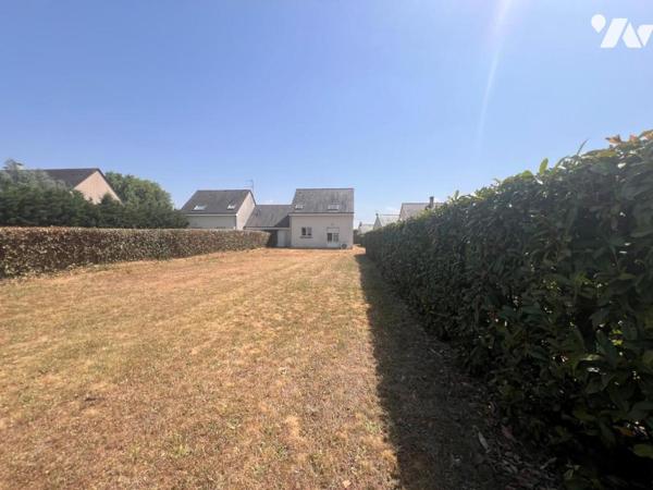 BEAUFORT EN ANJOU maison avec jardin et garage