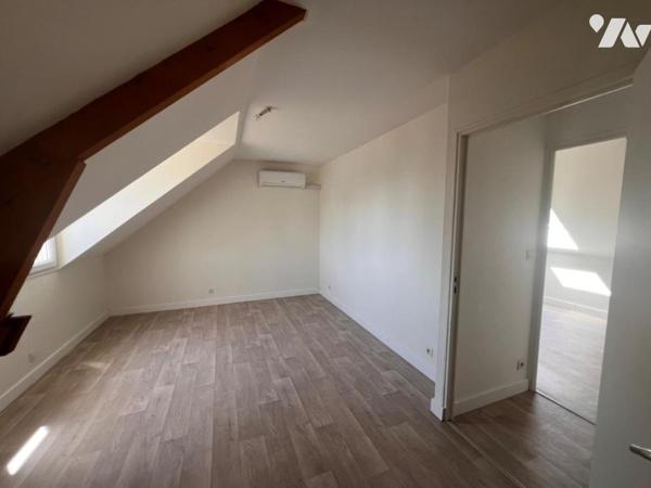 BEAUFORT EN ANJOU maison avec jardin et garage