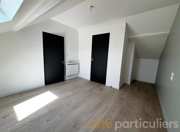 Vente
                Appartement29,78 m² - 2 Pièces -
                    RODEZ (12000)